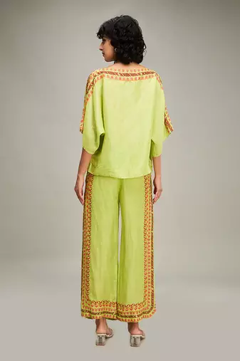 Green avain canopy embellished kimono co ord set