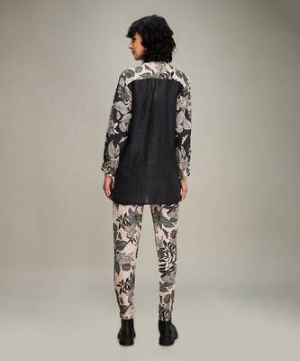 Off white ahyana applique co ord set 4