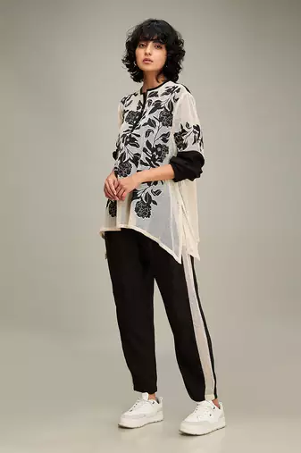Off white zinnia applique co-ord set