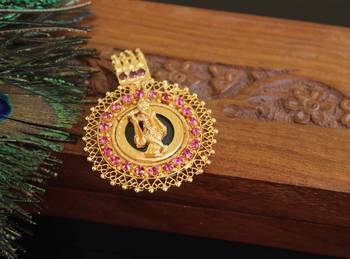 Kerala style gold plated krishna palakka ruby pendant 2