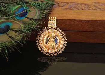 Kerala style gold plated palakka temple pendant 1
