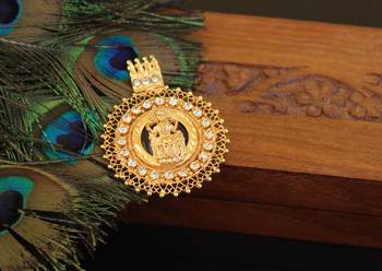 Kerala style gold plated palakka temple pendant 2