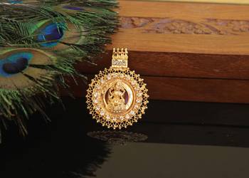 Kerala style gold plated palakka temple pendant 1