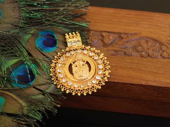 Kerala style gold plated palakka temple pendant 2