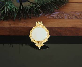 Kerala style gold plated palakka pendant 3