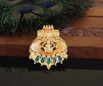 Kerala style gold plated palakka temple pendant 1