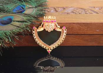 Kerala style gold plated palakka pendant 1
