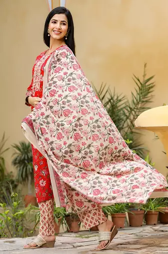 red color printed rayon blend styles kurta trouser with dupatta