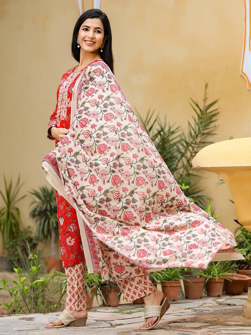 red color printed rayon blend styles kurta trouser with dupatta