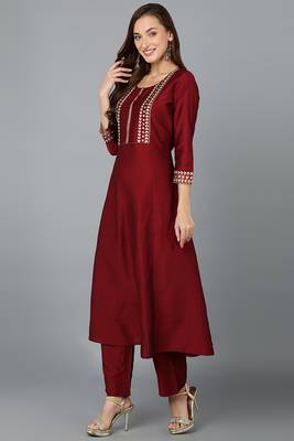 maroon color embroidered silk blend styles kurta trouser with dupatta 3