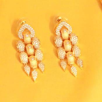 Elegant Diamond Look Rose Gold Necklace 2
