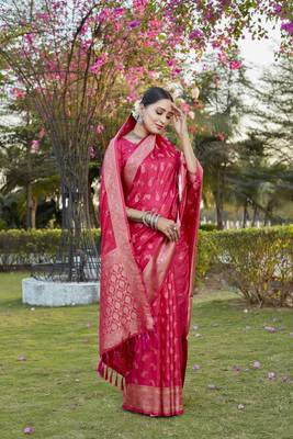 Red woven design kanjivaram soft satin silk blend saree with blouse 3