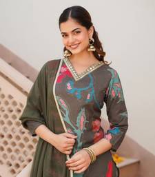 women olive cotton blend floral printed straight kurta trouser with dupatta