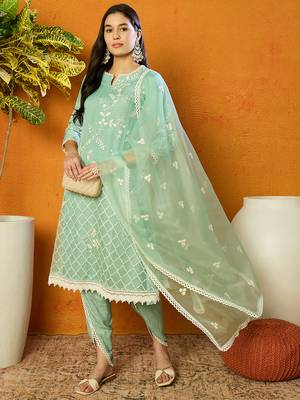 women sea green organza solid embroidered a-line kurta dhoti pant with dupatta 2