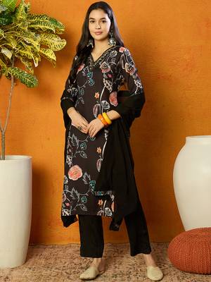 women black cotton blend floral printed straight kurta trouser with dupatta 1