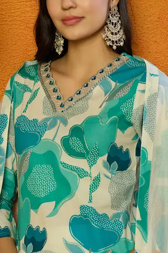 women white rayon blend floral printed straight kurta trouser with dupatta