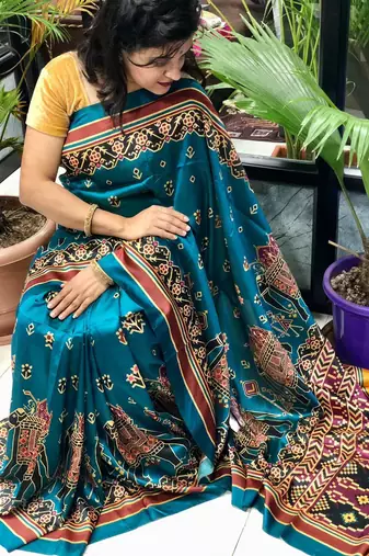 Digital print assami silk saree with jequared unstitched blouse and beautiful multicoloured thred work at pallu