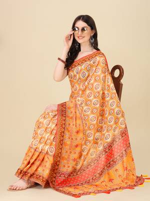 Digital Print Zari Cotton Lilen Crocher Work Saree With Multicolored Cotton Tussle At Pallu 2