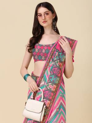 Digital Print Zari Cotton Lilen Crocher Work Saree With Multicolored Cotton Tussle At Pallu 4