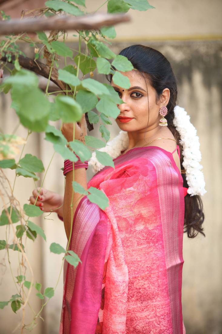 Digital print zari cotton lilen  saree with multicolored cotton tussle at pallu