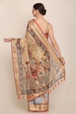 Digital Print Rapier Jequared Saree With Unstitched Blouse And Beautiful Multicoloured Thred Work At Pallu 4