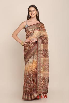 Digital Print Rapier Jequared Saree With Unstitched Blouse And Beautiful Multicoloured Thred Work At Pallu 1