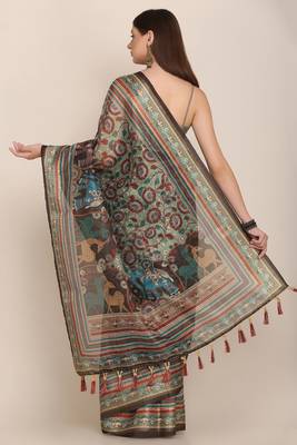 Digital Print Rapier Jequared Saree With Unstitched Blouse And Beautiful Multicoloured Thred Work At Pallu 3