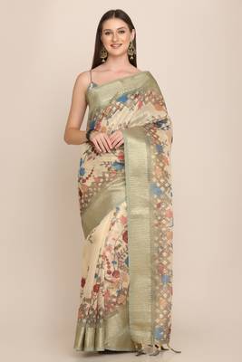 Digital Print Rapier Jequared Saree With Unstitched Blouse And Beautiful Multicoloured Thred Work At Pallu 1
