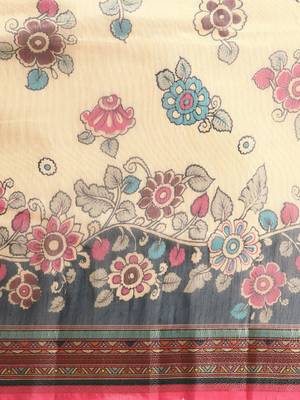 Digital Print Rapier Jequared Saree With Unstitched Blouse And Beautiful Multicoloured Thred Work At Pallu 3