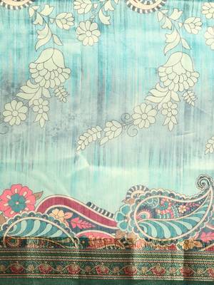 Digital Print Rapier Jequared Saree With Unstitched Blouse And Beautiful Multicoloured Thred Work At Pallu 3