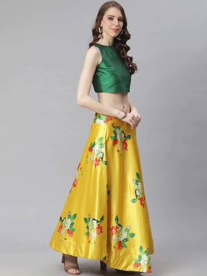 yellow floral lehenga with green blouse & dupatta 2