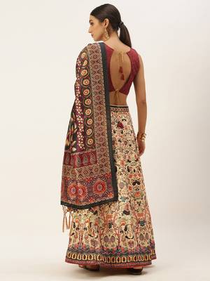 Maroon Digital Floral Print Satin Silk Fabric Semistitched Lehenga Choli With Jequared Unstitched Blouse with Dupatta 2