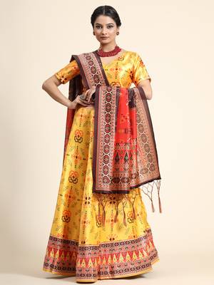 Yellow Digital Floral Print Satin Silk Fabric Semistitched Lehenga Choli With Jequared Unstitched Blouse with Dupatta 2