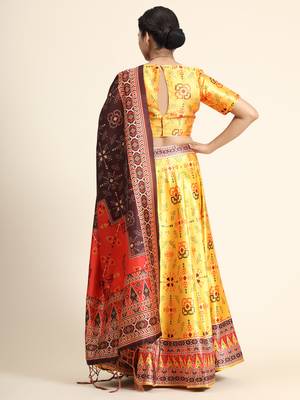 Yellow Digital Floral Print Satin Silk Fabric Semistitched Lehenga Choli With Jequared Unstitched Blouse with Dupatta 5
