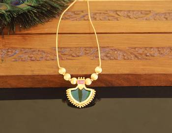 Kerala style gold plated palakka necklace 2