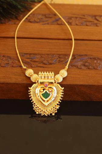 Kerala style gold plated palakka necklace
