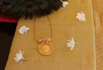Kerala style gold plated temple necklace 4