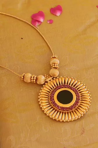 Kerala style gold plated palakka necklace