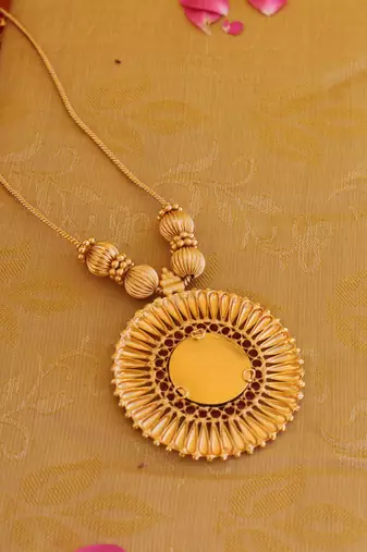 Kerala style gold plated palakka necklace