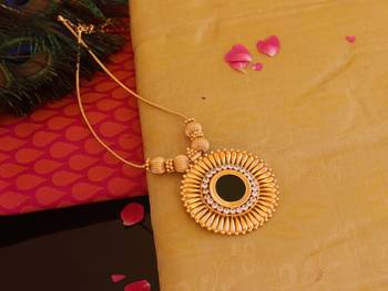 Kerala style gold plated palakka necklace 1
