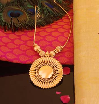 Kerala style gold plated palakka necklace 3