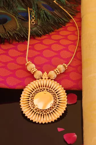 Kerala style gold plated palakka necklace
