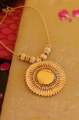 Kerala style gold plated palakka necklace