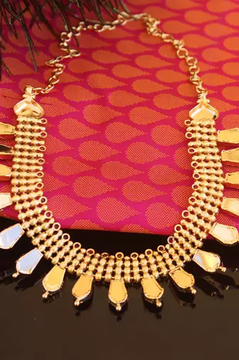 Kerala traditional gold plated palakka nagapadam necklace