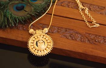 Kerala traditional gold plated lakshmi palakka necklace 2