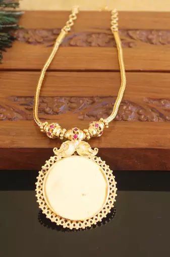 Kerala style gold plated temple palakka necklace