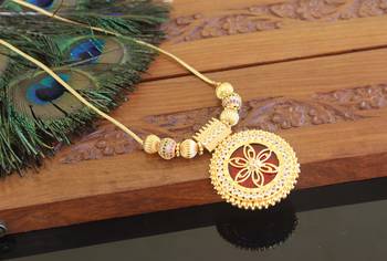Kerala style gold plated palakka necklace 3
