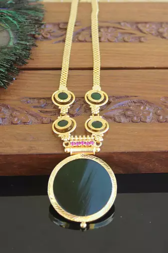 Kerala style gold plated palakka necklace