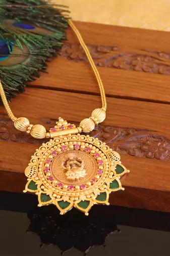 Kerala style gold plated temple palakka necklace