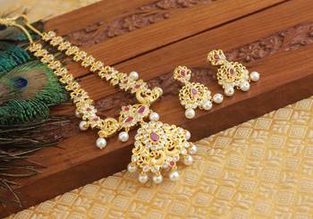 Designer gold plated cz necklace set 3